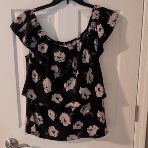 White House Black Market Floral Ruffle Blouse